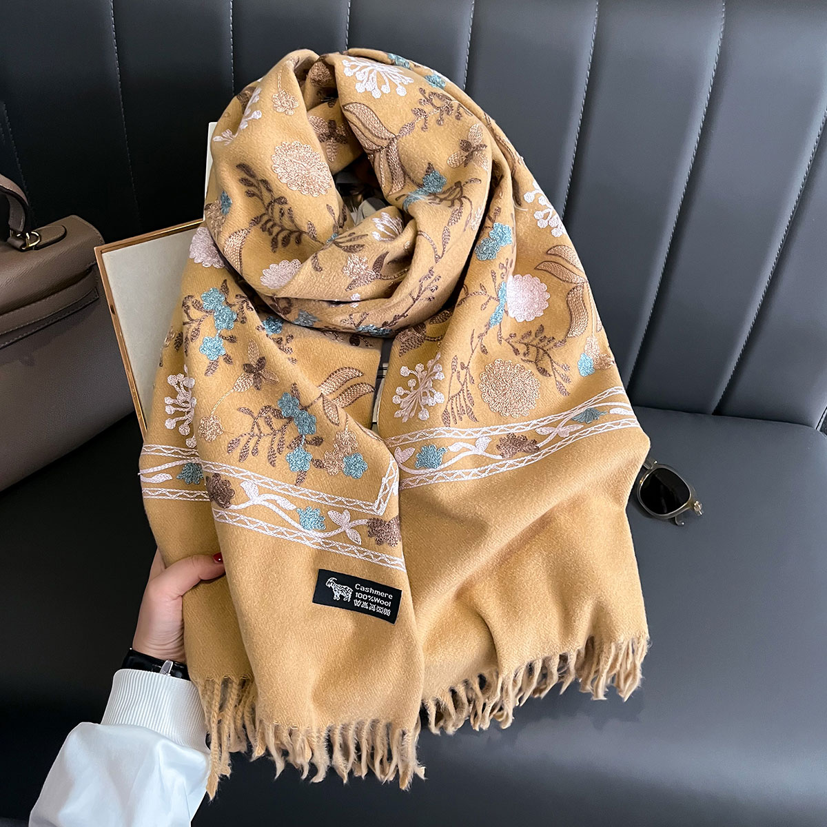 Новый зимний теплый кашемировы – обзор и цена Woven Scarf Blanket
