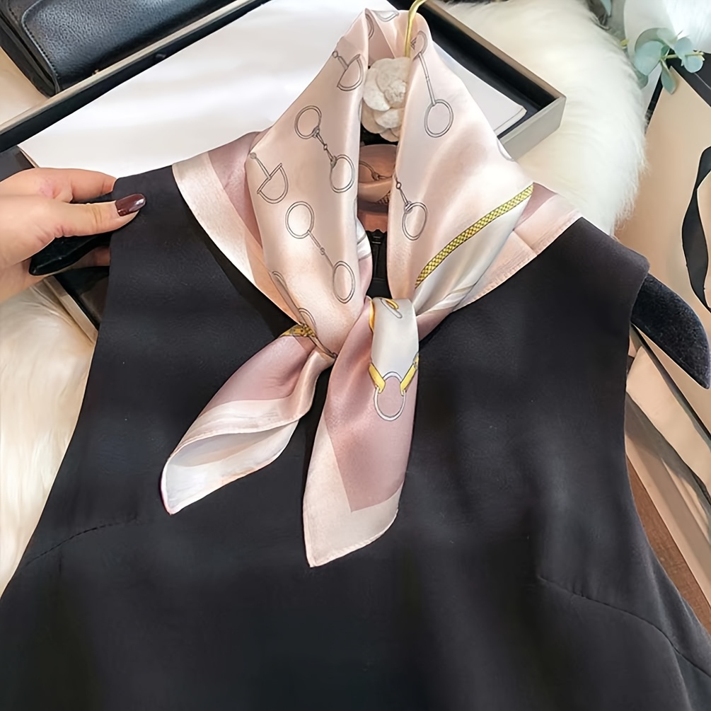 Роскошный квадратный платок из – обзор и цена Scarf Silk Square
