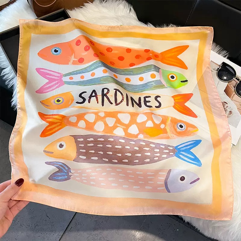 Модные квадратные шелковые пла – обзор и цена Scarf Silk Square